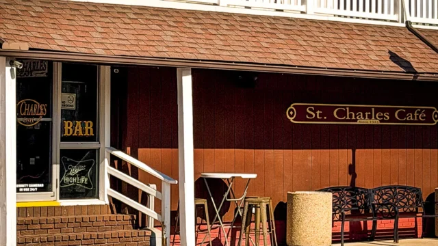 St. Charles Cafe